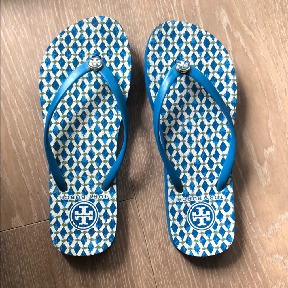 Tory Burch Printed Blue/Green flip flops size 5